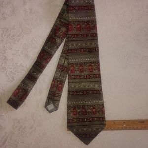 Van Heusen Silk tie (041)